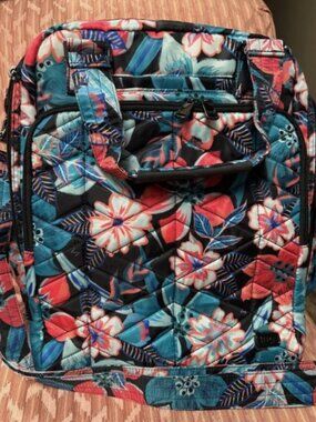 Lug Ranger XL Over Night Bag Resort Tropics NWOT